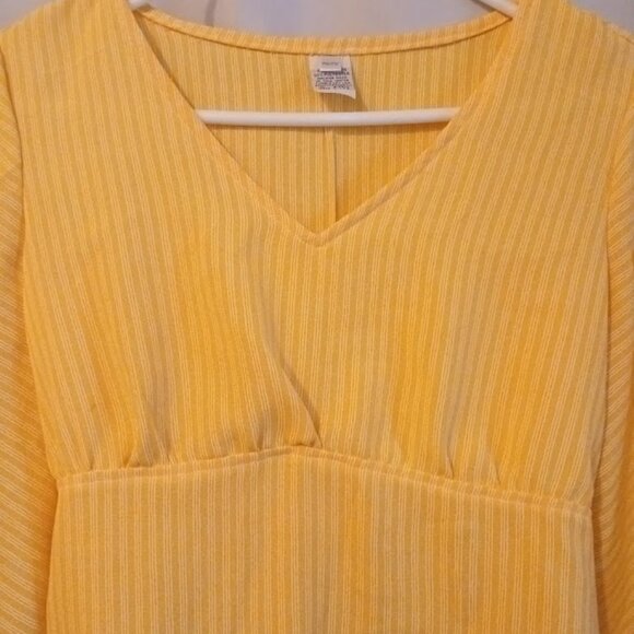 Nwt V-neck Empire waist Blouse women P Sunny Yellow White Long bell sleeve top - Picture 2 of 7